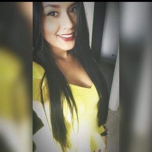 Meet your Posher, Hillary